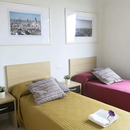 Expo Carcano Apartahotel 2*